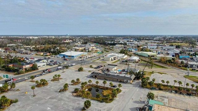 323 W 14th Street, Panama City, FL 32401