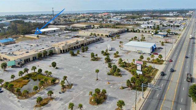 323 W 14th Street, Panama City, FL 32401