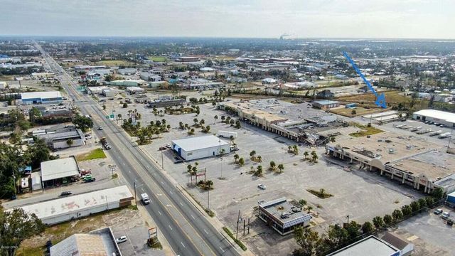 323 W 14th Street, Panama City, FL 32401