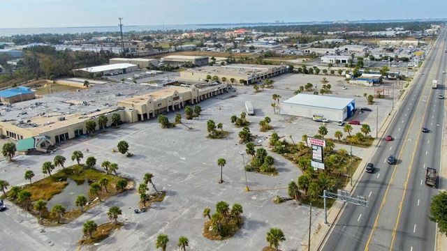 323 W 14th Street, Panama City, FL 32401