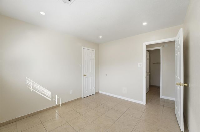 119 Little Buck Drive, Crosby, TX 77532