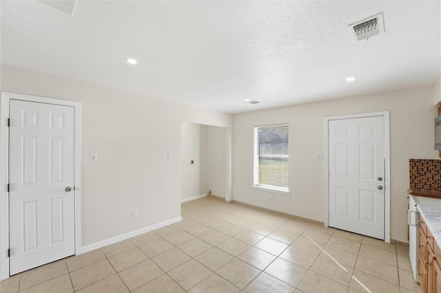 119 Little Buck Drive, Crosby, TX 77532