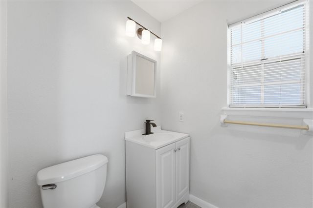 119 Little Buck Drive, Crosby, TX 77532