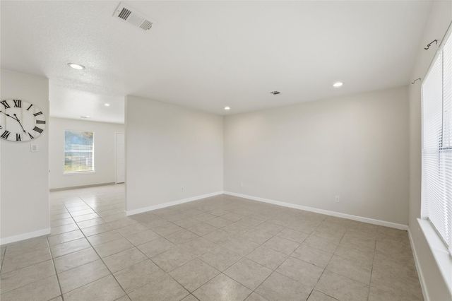 119 Little Buck Drive, Crosby, TX 77532