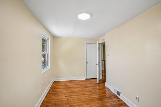 102 LINCOLN AVE, Collingdale, PA 19023
