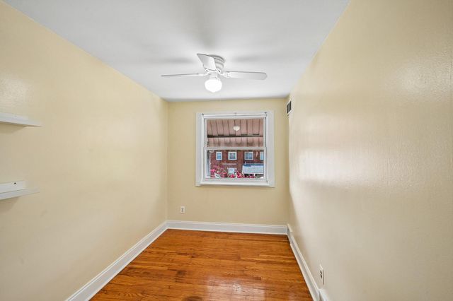 102 LINCOLN AVE, Collingdale, PA 19023