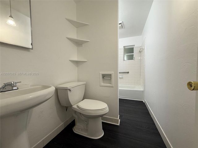 7550 NW 2nd Terrace 7750, Miami, FL 33126