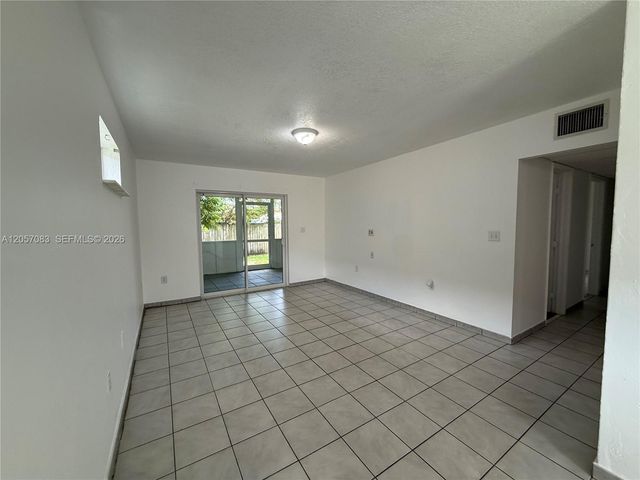 7550 NW 2nd Terrace 7750, Miami, FL 33126