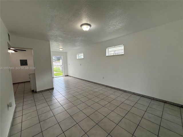 7550 NW 2nd Terrace 7750, Miami, FL 33126