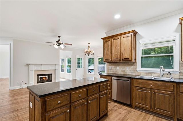 1176 Michael Lane, Decatur, GA 30033