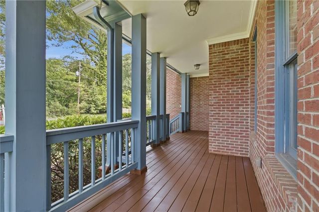 1176 Michael Lane, Decatur, GA 30033