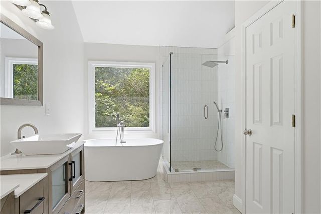 1176 Michael Lane, Decatur, GA 30033