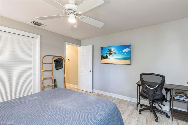 117 Big Springs DR, Naples, FL 34113