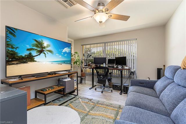 117 Big Springs DR, Naples, FL 34113