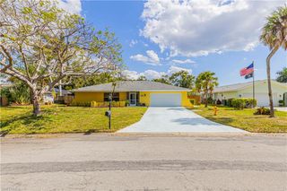 117 Big Springs DR, Naples, FL 34113