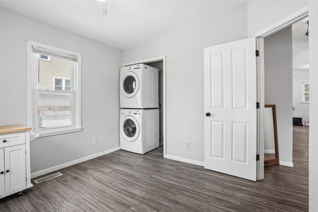 1816 Locke Avenue, Waterloo, IA 50702