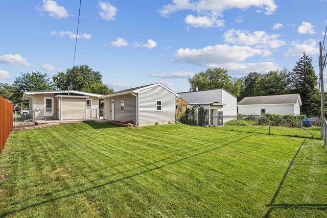 1816 Locke Avenue, Waterloo, IA 50702