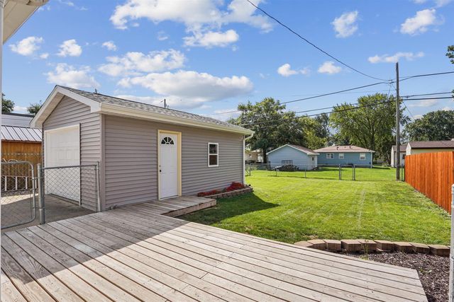 1816 Locke Avenue, Waterloo, IA 50702