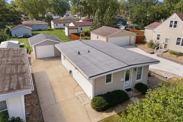 1816 Locke Avenue, Waterloo, IA 50702
