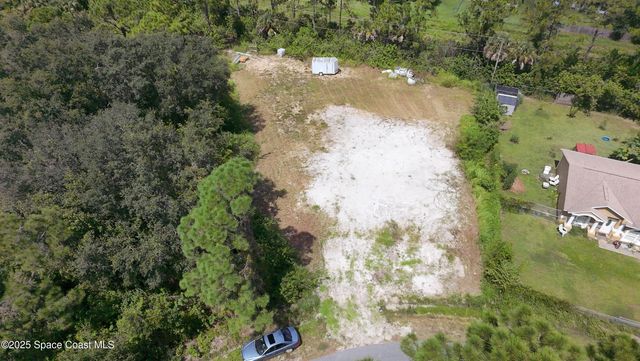 895 Tedder Road SE, Palm Bay, FL 32909