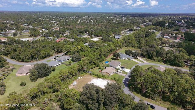 895 Tedder Road SE, Palm Bay, FL 32909