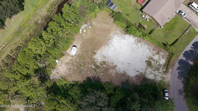 895 Tedder Road SE, Palm Bay, FL 32909