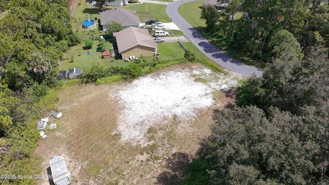 895 Tedder Road SE, Palm Bay, FL 32909