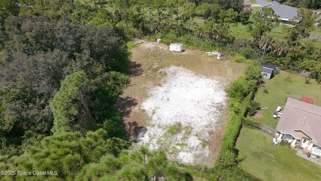 895 Tedder Road SE, Palm Bay, FL 32909