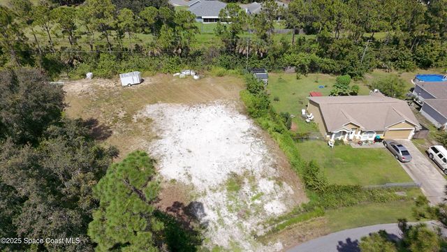 895 Tedder Road SE, Palm Bay, FL 32909