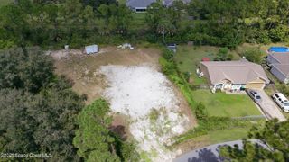 895 Tedder Road SE, Palm Bay, FL 32909