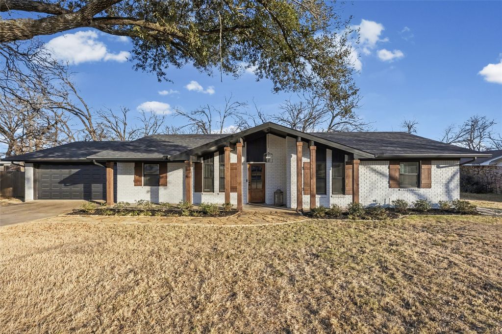333 Highland Drive, Sulphur Springs, TX 75482
