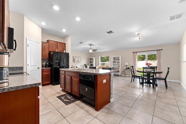 3622 KEARSNEY ABBEY CIRCLE, Dover, FL 33527
