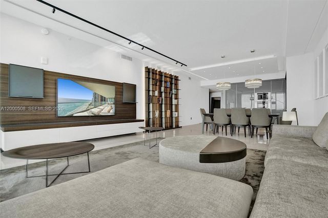 18975 Collins Avenue 2001, Sunny Isles Beach, FL 33160