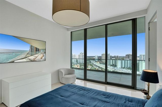 18975 Collins Avenue 2001, Sunny Isles Beach, FL 33160
