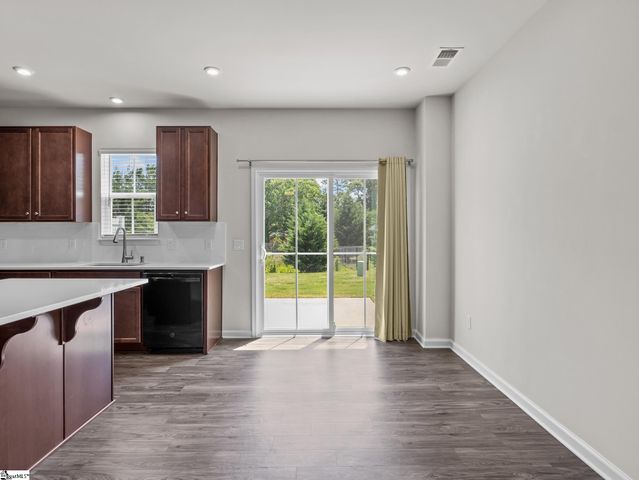 591 Preakness Run, Spartanburg, SC 29301