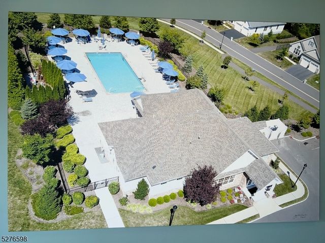 1103 Enclave Cir 1103, Franklin Twp., NJ 08873