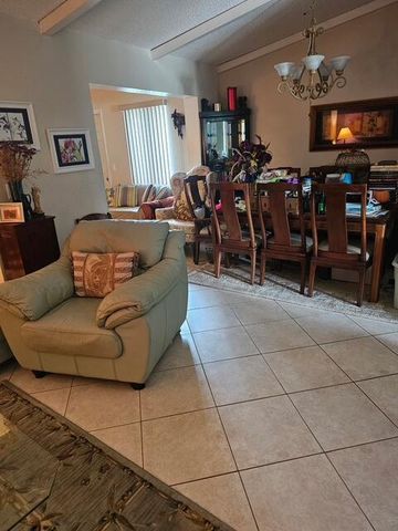 6551 Winding Brooke Way, Delray Beach, FL 33484