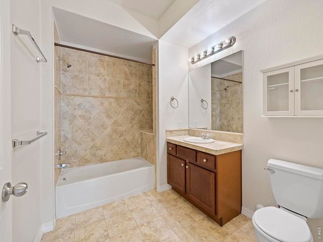 2133 Krisron Rd B-101, Fort Collins, CO 80525