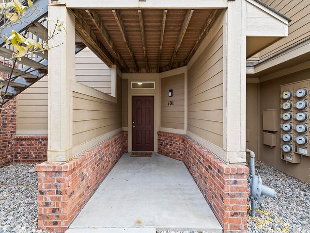 2133 Krisron Rd B-101, Fort Collins, CO 80525