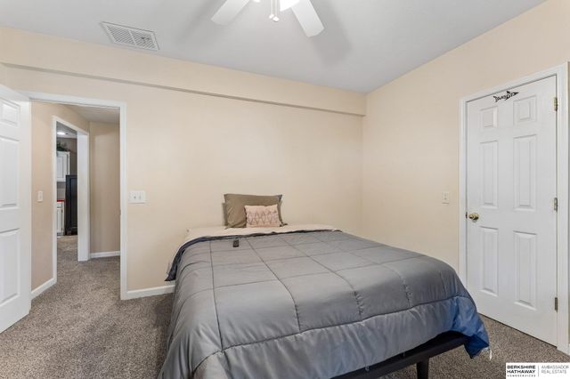 15110 Sahler Street, Omaha, NE 68116