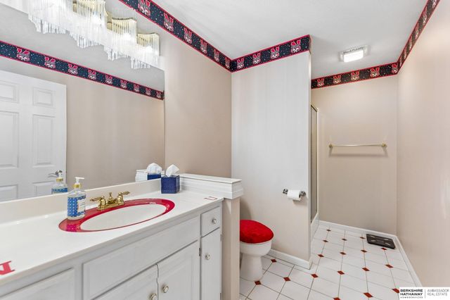 15110 Sahler Street, Omaha, NE 68116