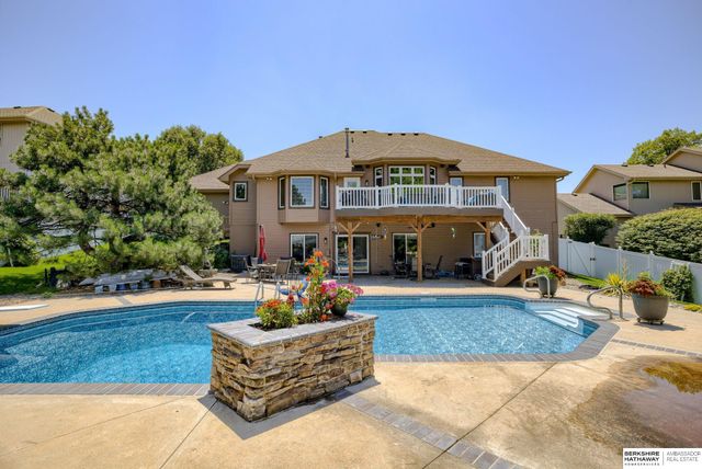 15110 Sahler Street, Omaha, NE 68116
