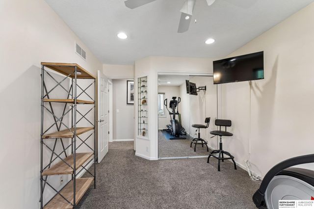 15110 Sahler Street, Omaha, NE 68116