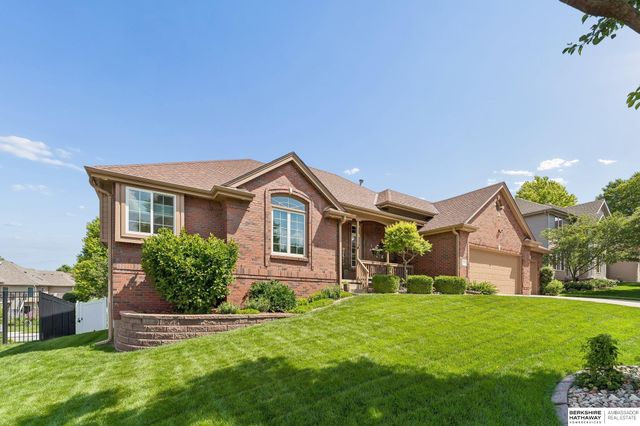 15110 Sahler Street, Omaha, NE 68116