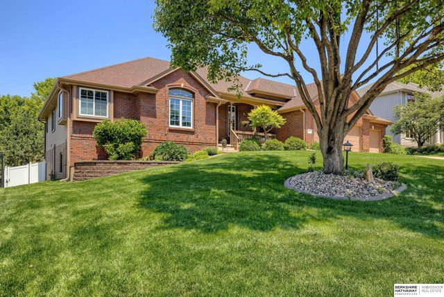 15110 Sahler Street, Omaha, NE 68116