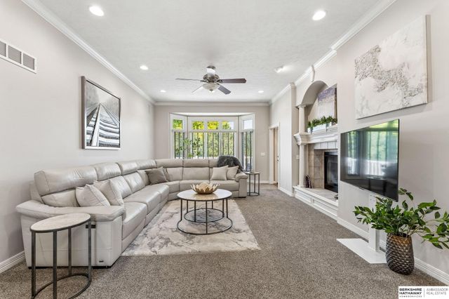15110 Sahler Street, Omaha, NE 68116