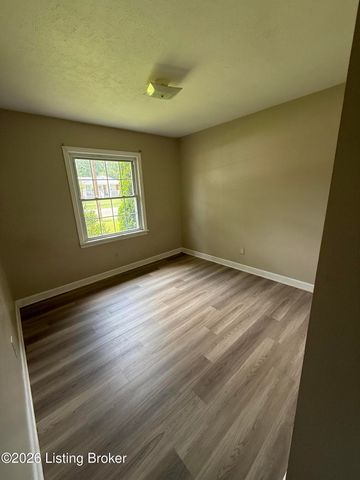 5709 Elmer Ln, Louisville, KY 40214