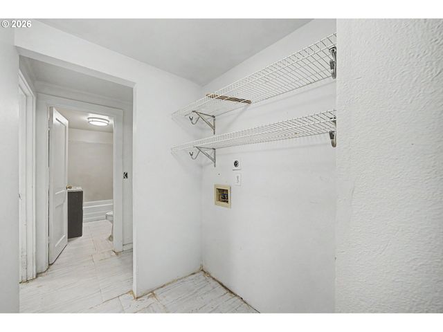 7441 Se RURAL St, Portland, OR 97206