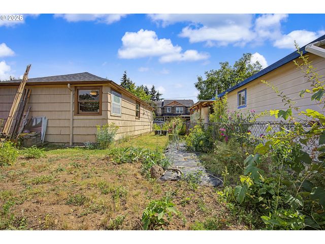 7441 Se RURAL St, Portland, OR 97206