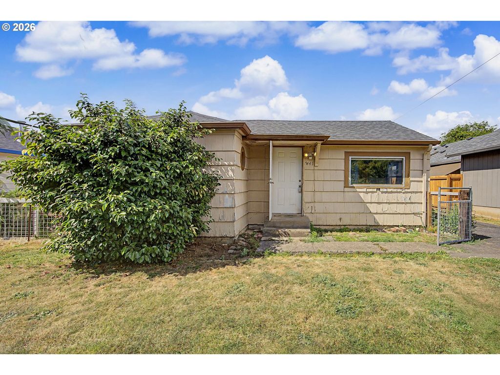7441 Se RURAL St, Portland, OR 97206